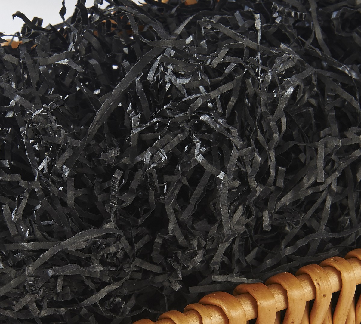 Black Shredded Paper (4kg) - Gift & Transit Packaging